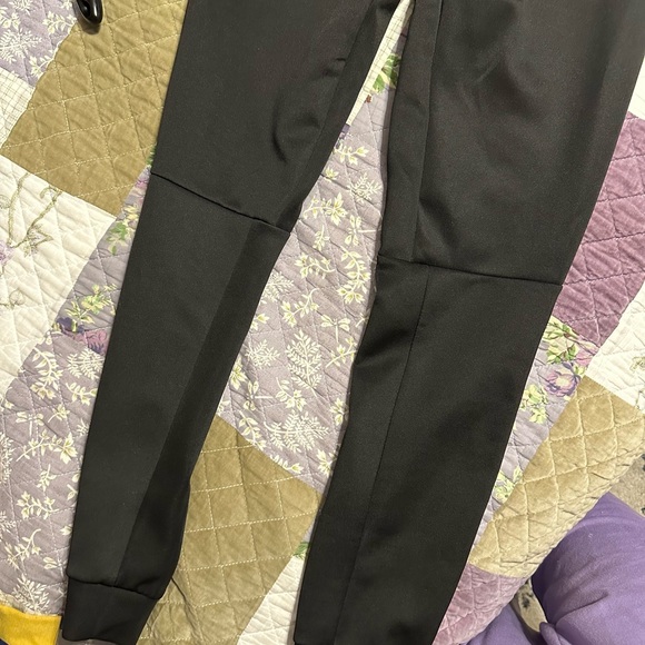 Women’s Pants Class of 2023 Size Small - Picture 8 of 9